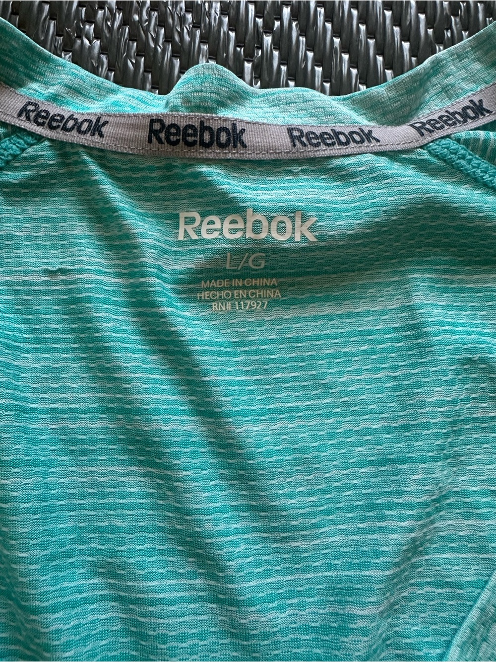 REEBOK Women's T Shirt Reflective Aqua Marled V Neck Side Zip Pocket Large - Picture 4 of 7